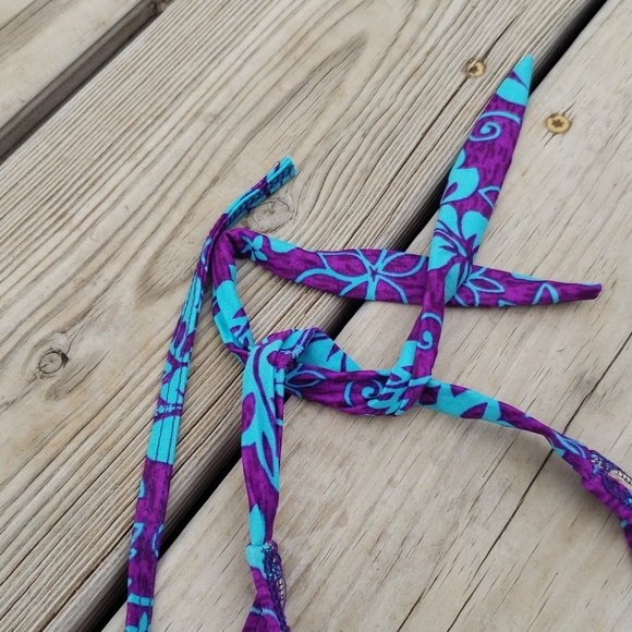 Vintage 🌺Bikini Top - Picture 4 of 7